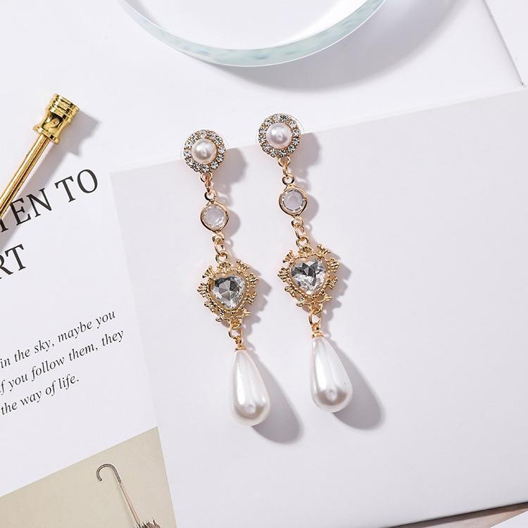 Royal Pearl Earrings