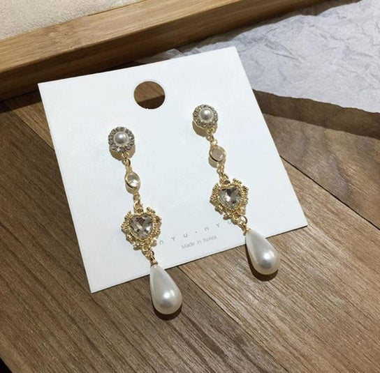 Royal Pearl Earrings